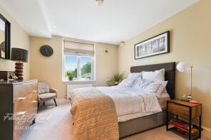 Flat 33, Woodlands Heights, Vanbrugh Hill, London SE3 7EL