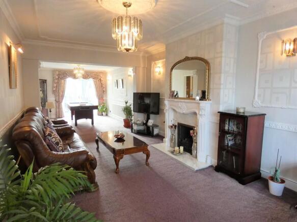 Through Lounge
