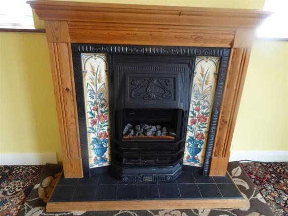 LOUNGE ADDITIONAL PHOTOGRAPH