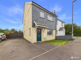8, Walters Close, Hayle TR27 6FB