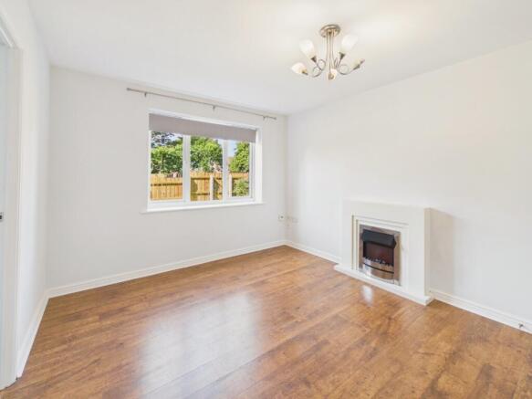 1 bed Flat for sale Image 5