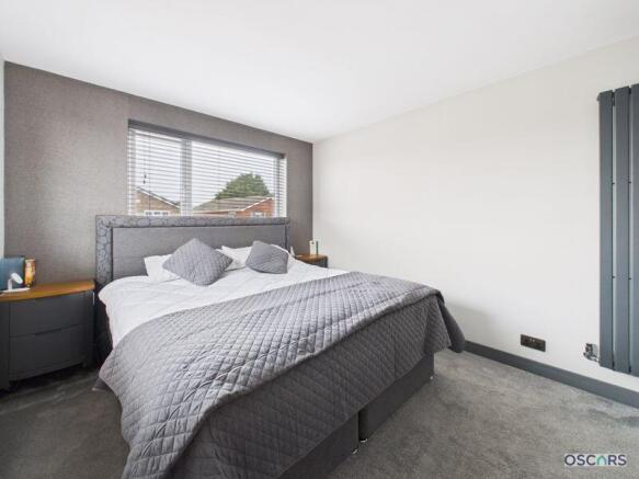 4 bed Detached for sale Image 8