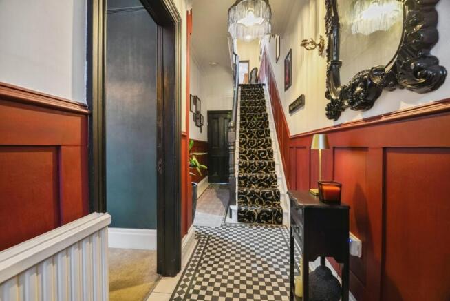 3 bed Terraced for sale Image 5