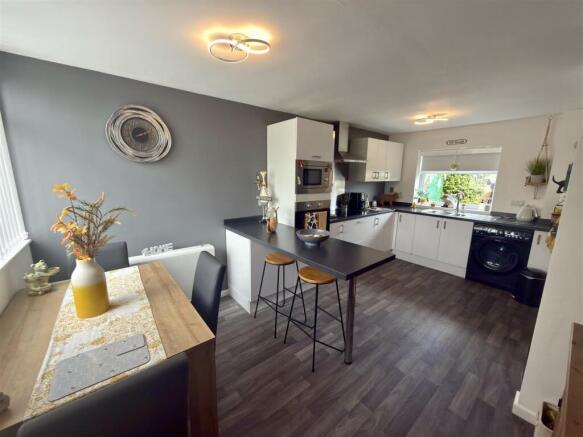 Kitchen / Diner