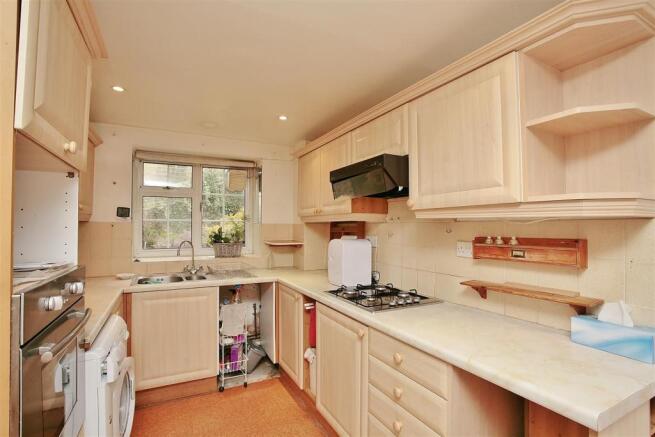 KITCHEN DINING ROOM