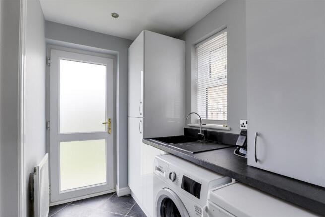 4152HoldenCopley.jpg