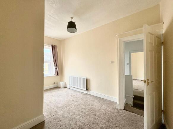 2 bed Terraced for sale Image 9