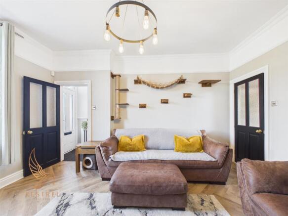 2 bed Terraced for sale Image 5