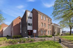 28, Newburgh, Erskine PA8 6EG