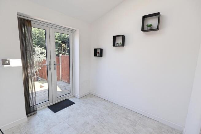 2 bed End of Terrace for sale Image 8