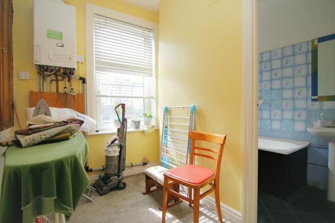 2 bed Terraced for sale Image 7