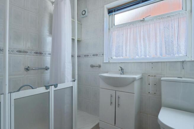 2 bed Semi-Detached Bungalow for sale Image 6