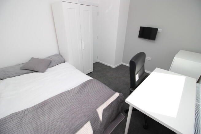 3 bed Town House to rent Image 7