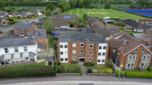 1, 218 Greenway Court, Greenway Road, Taunton TA2 6LH