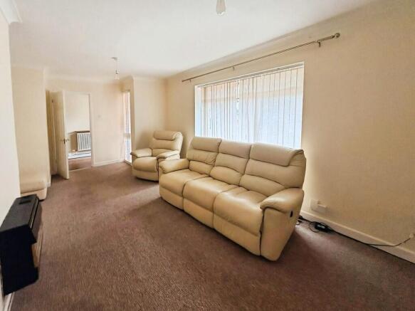 339b1d7a-lounge 2...