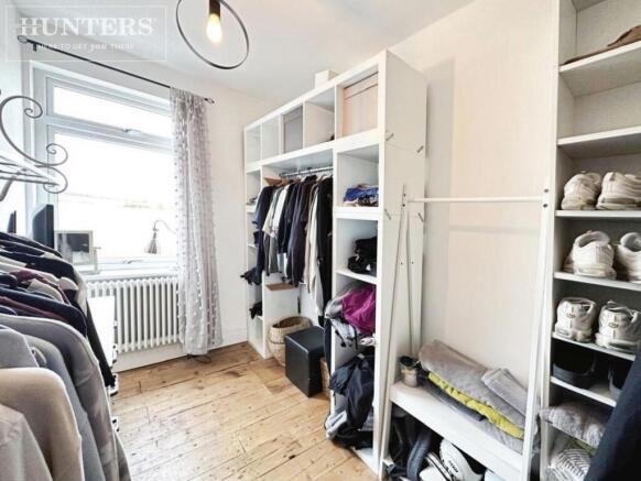2 bed Terraced to rent Image 8