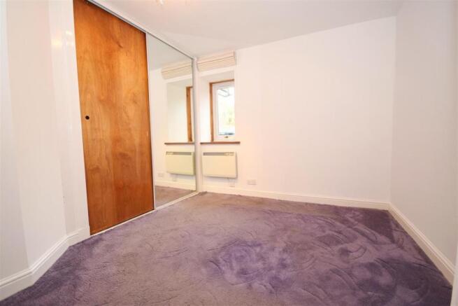 Master Bedroom.JPG