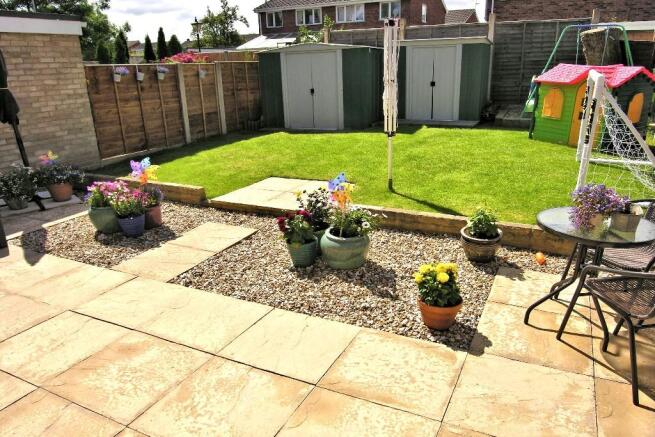 GARDEN VIEW 2