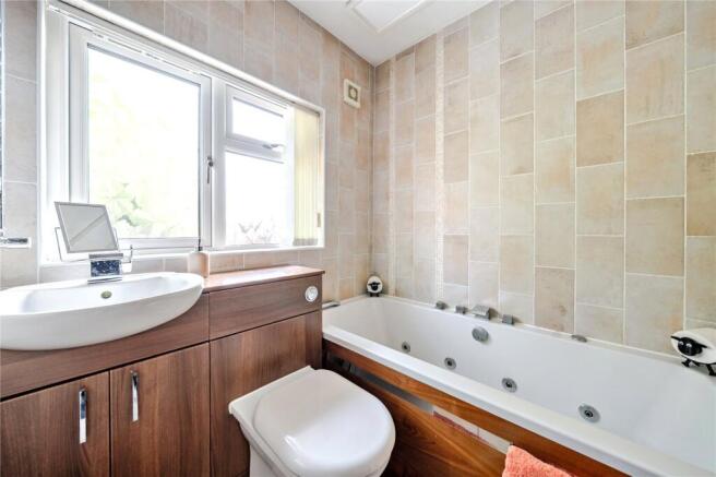 2 bed Semi-Detached for sale Image 10