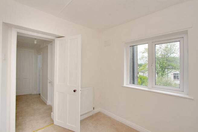 2 bed House for sale Image 6