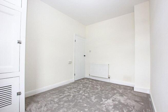 2 bed Terraced for sale Image 7
