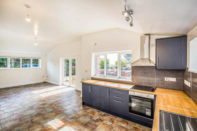 Living Room/Kitchen