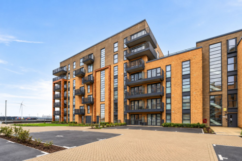 Brunswick Heights, Henley Approach, Northfleet, Gravesent. DA11