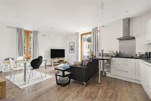 Flat 1, 96, Garratt Lane, London SW18 4DH