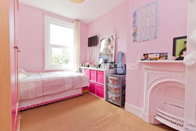 Photo 8