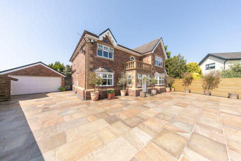 'Treetops' Little Coppins Lane, Poulton-le-Fylde, Lancs FY6 8FL