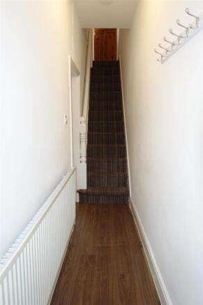 3 bed House to rent Image 10
