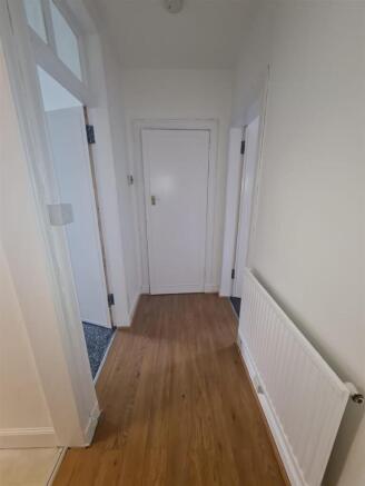 13TownendStreet Hallway2.jpg