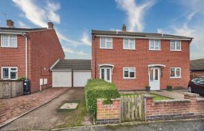 9, Arnolds Crescent, Newbold Verdon LE9 9LD