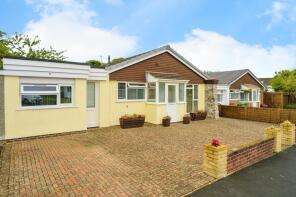 4, Charnhill Way, Plymouth PL9 8ES