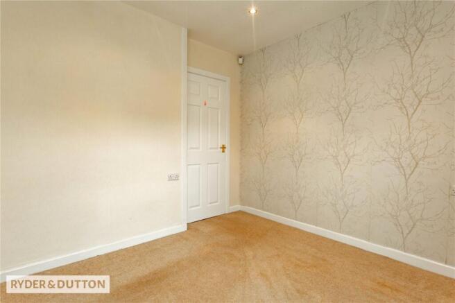2 bed Semi-Detached Bungalow for sale Image 9