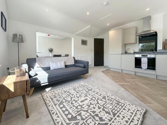 1 bed Apartment to rent Image 7