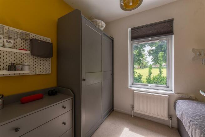 62 Broadweir Road-6.jpg