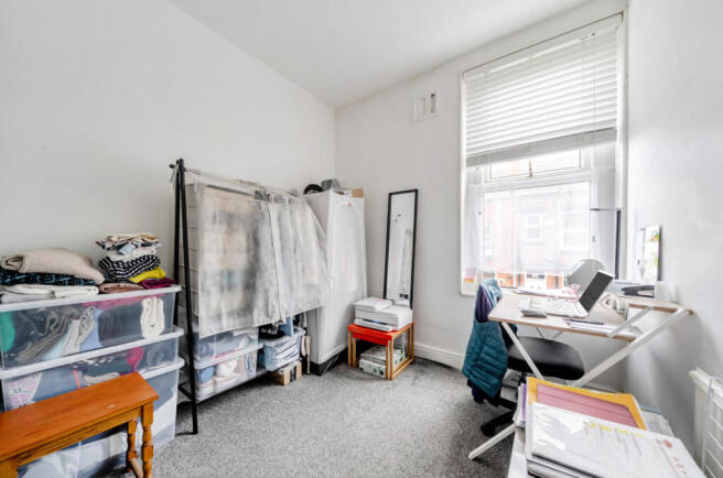 4 bed Terraced for sale Image 12