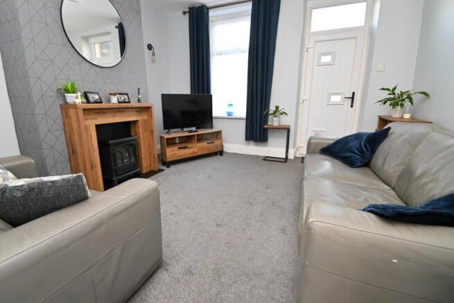 2 bed Terraced for sale Image 5