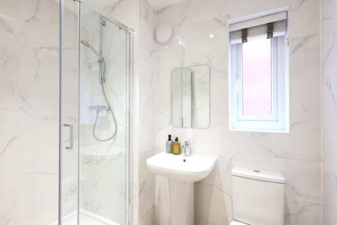4 bed Detached for sale Image 7