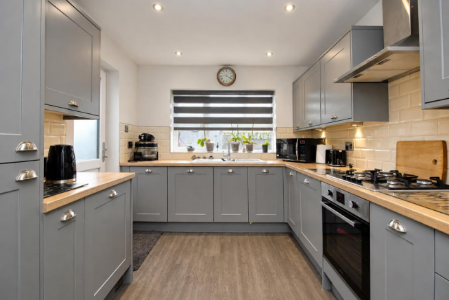 kitchen 1.png