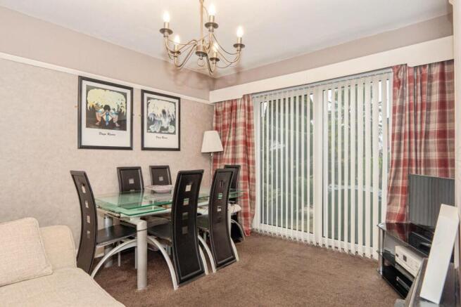 3 bed Semi-Detached for sale Image 4