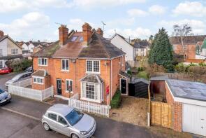 3, Spring Gardens, Ascot SL5 9DQ