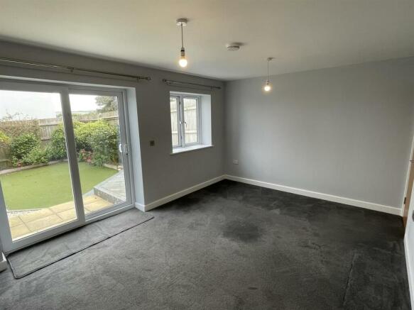 3 Pen Y Morfa Lounge