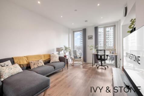 Copeland Court, Silvertown, E16