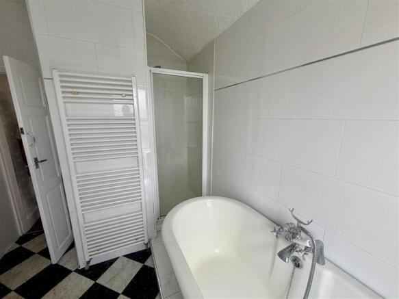 2 bed Terraced for sale Image 10