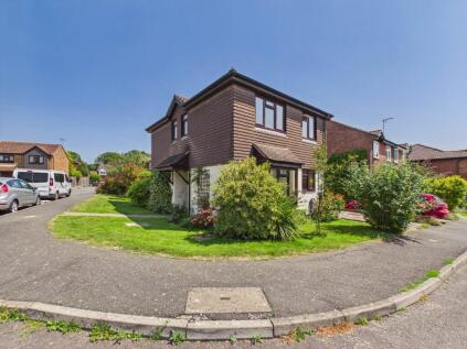 Camelot Close, Southwater