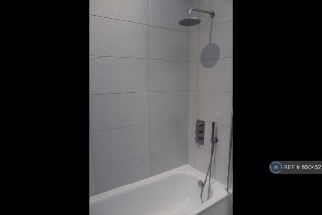 1st Floor Bathroom
