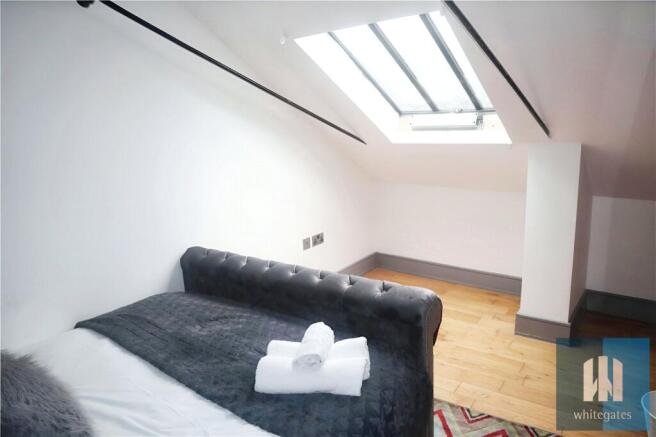 2 bed Apartment to rent Image 5