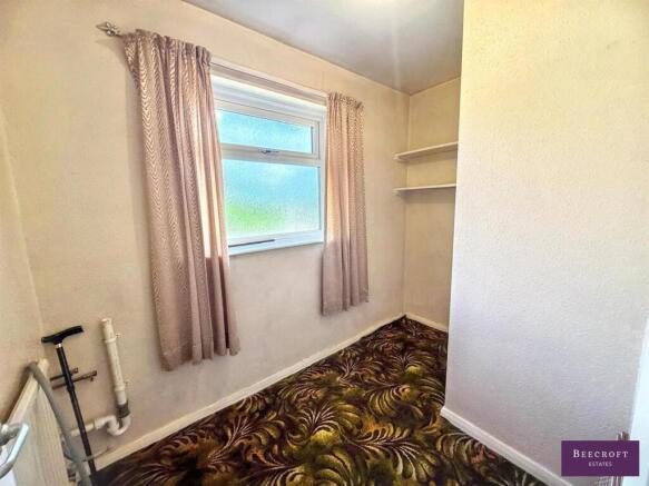 2 bed Flat for sale Image 9